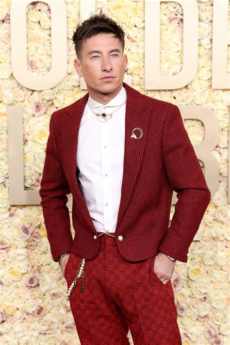 barry keoghan golden globes outfit.